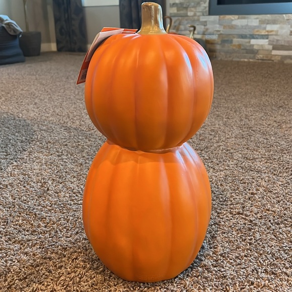 Hyde and Eek Lit Pumpkin Arm/Hand - new with tags - Picture 3 of 6